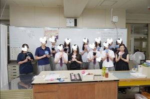 高校生ワークショップ・フラワーアレンジメント教室