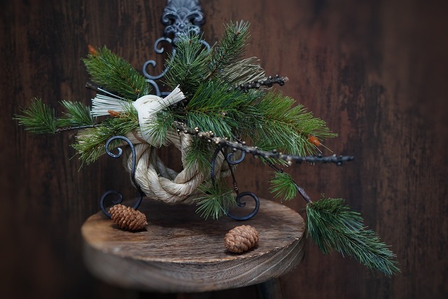 お正月飾り・アーティフシャルフラワー・松